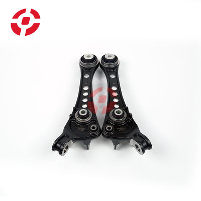 Migliora le prestazioni della tua Land Rover con il nostro sistema di sospensione per il braccio oscillante inferiore C2D35200-CAD35201