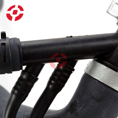 Auto LR034637 Radiator Water Hose For Land Rover Range Rover Sport Discovery 5 Water Pipe