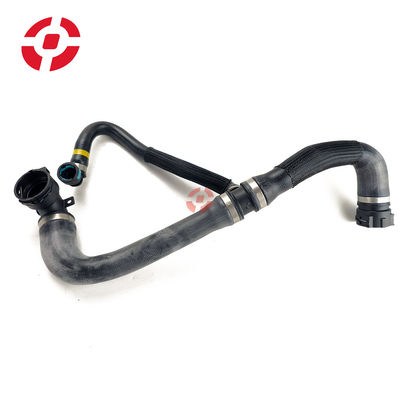 Parti del motore auto Sistema di raffreddamento accessori del radiatore per auto Tubo di acqua per Land Rover OE T2H34498