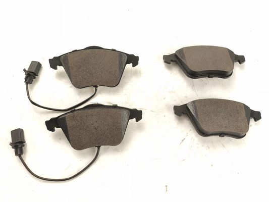30793618/3074203/31212184/30742029 Pad del freno anteriore Per Volvo C70 V50 S40 V40 V40 Cross Country C30