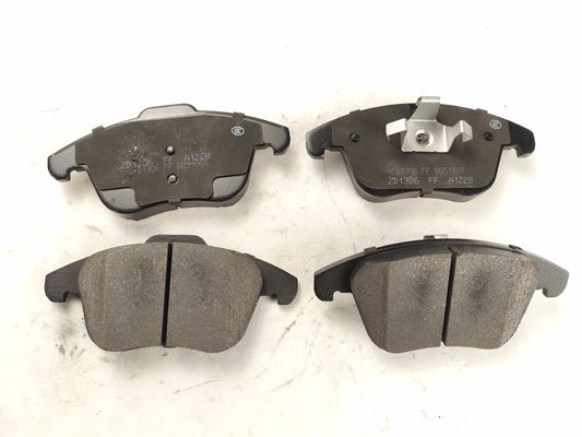 31304129/31277334/30769125 Pad del freno anteriore Per Volvo S80, S80L / XC60 / XC90