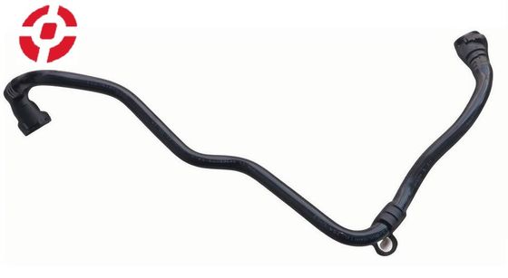 OE 31368673 Tubo in gomma per acqua di raffreddamento del radiatore Tubo del liquido di raffreddamento Tubo del radiatore Per VOLVO