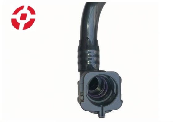 OE 31368673 Tubo in gomma per acqua di raffreddamento del radiatore Tubo del liquido di raffreddamento Tubo del radiatore Per VOLVO