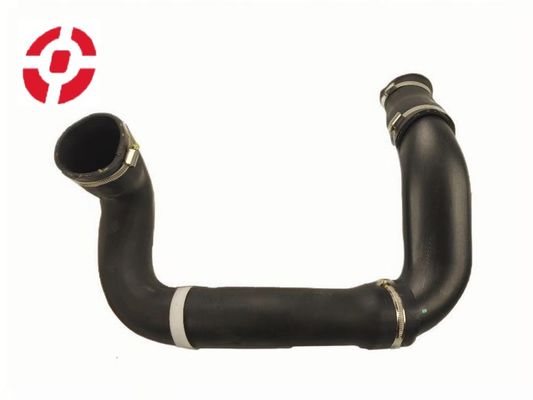 OE LR002589 Tubo del radiatore del liquido di raffreddamento di ricambio per intercooler Tubo del liquido di raffreddamento del motore per Land Rover